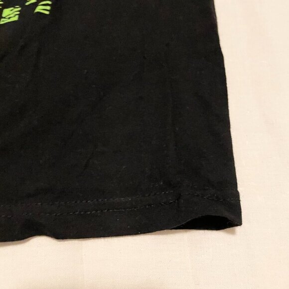 Betty Boop Pink Car Tshirt Womens Size Small Shirt - Picture 11 of 16